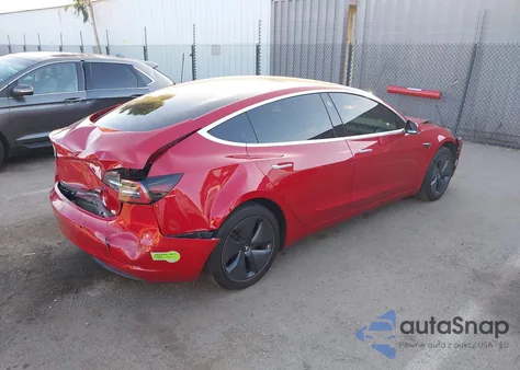 2018 Tesla Model 3 Long Range/Mid Range из США, поврежденный, VIN 5YJ3E1EA8JF045888